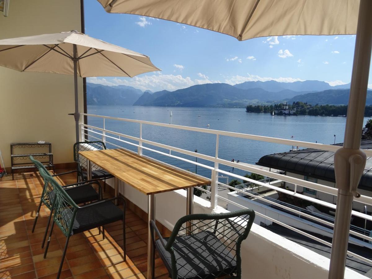 Fantastic Lake And Mountain View, First Row Lakeside Gmunden Exteriér fotografie